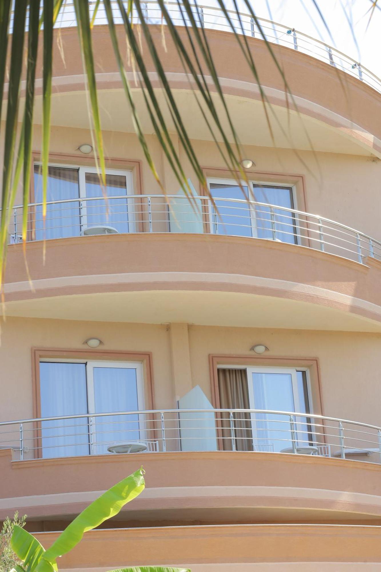 Sole Luna Hotel Borsh Exterior foto
